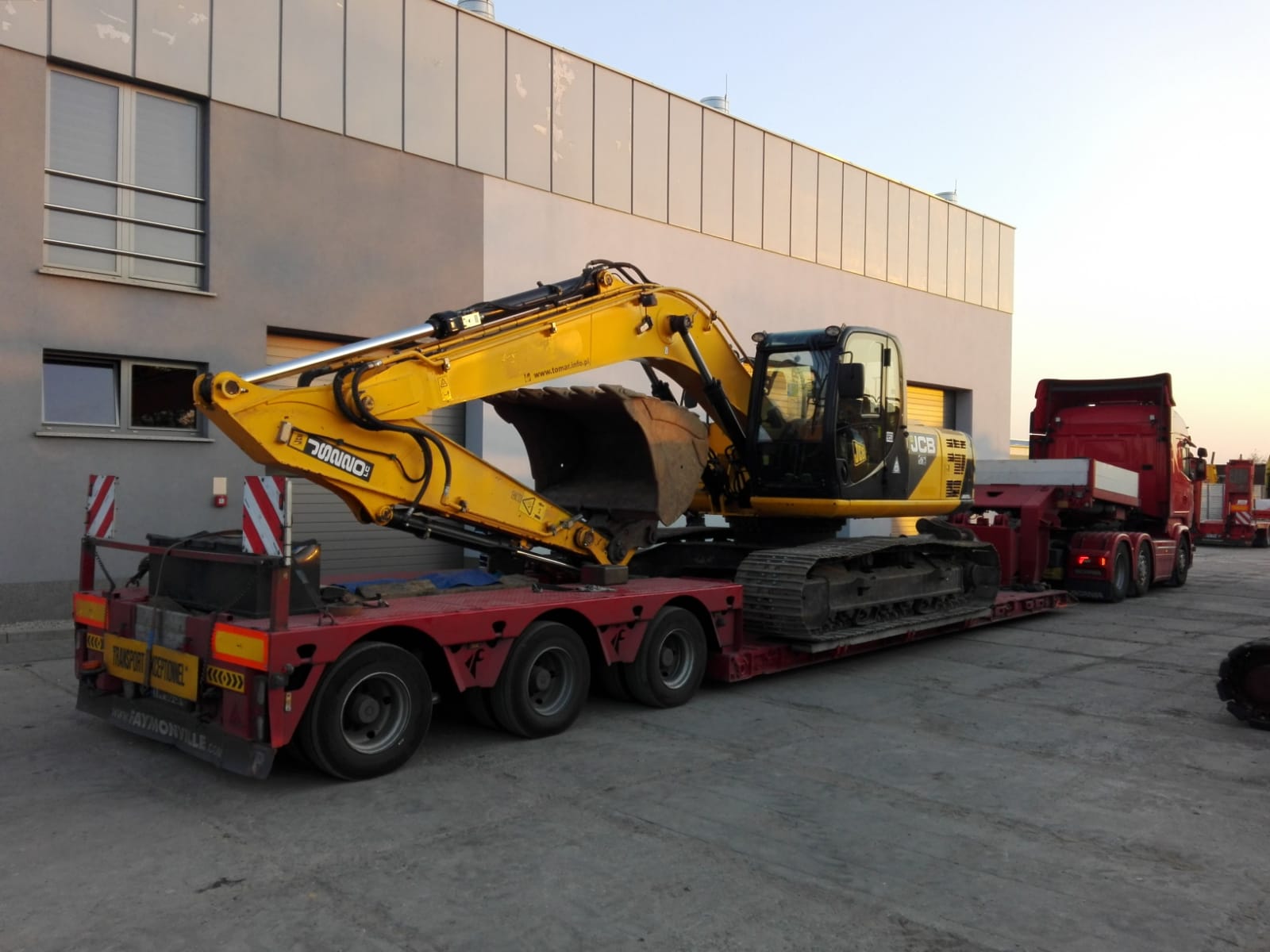 JCB JS220 LC /22 to/, lánctalpas forgó kotró,